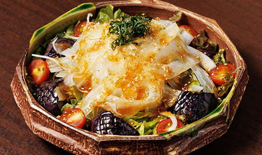 大根と揚げ茄子のサラダ 980円