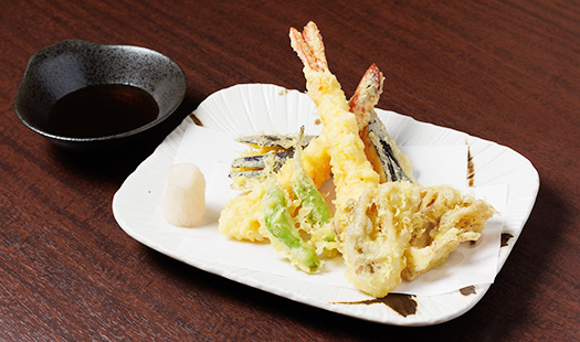 大エビと野菜の天ぷら 1,800円